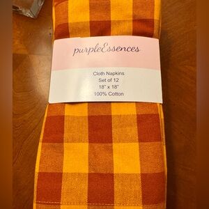 Purple Essence Buffalo Plaid Cloth Napkins, NEW